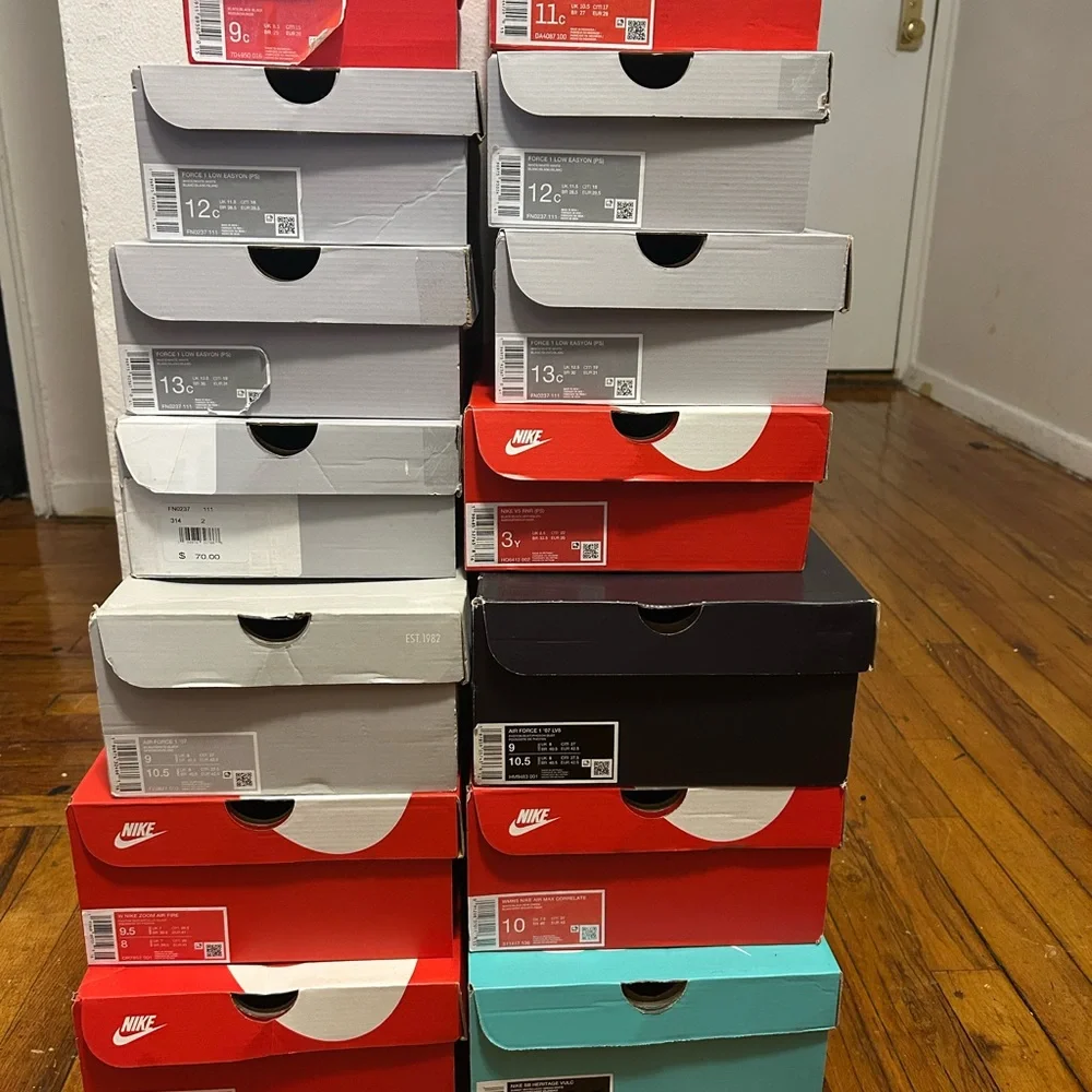 14 Nike Empty Boxes
